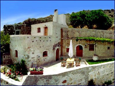 Süd-Kreta-Kreta: Traditionelles Steinhaus welches in ein Gasthaus umgebaut wurde, Cousses, Suedkreta 