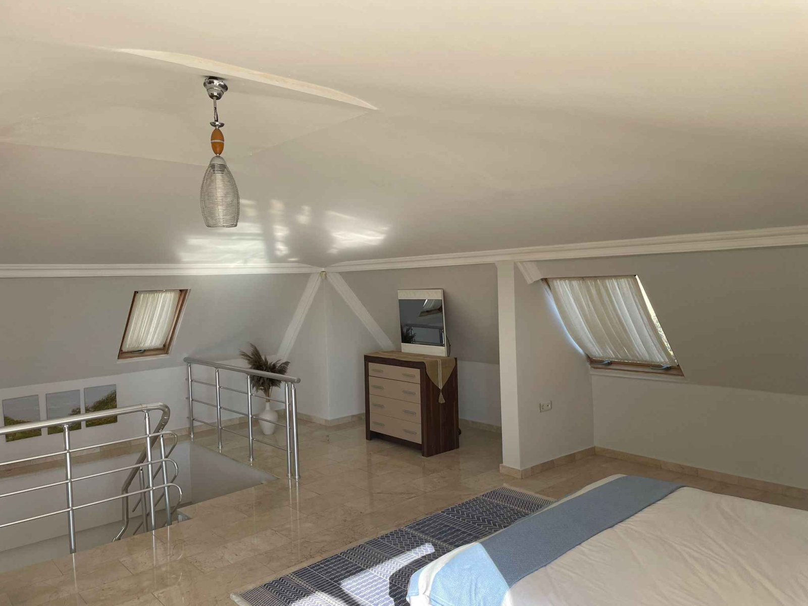 Villa zum Verkauf in Alanya 01