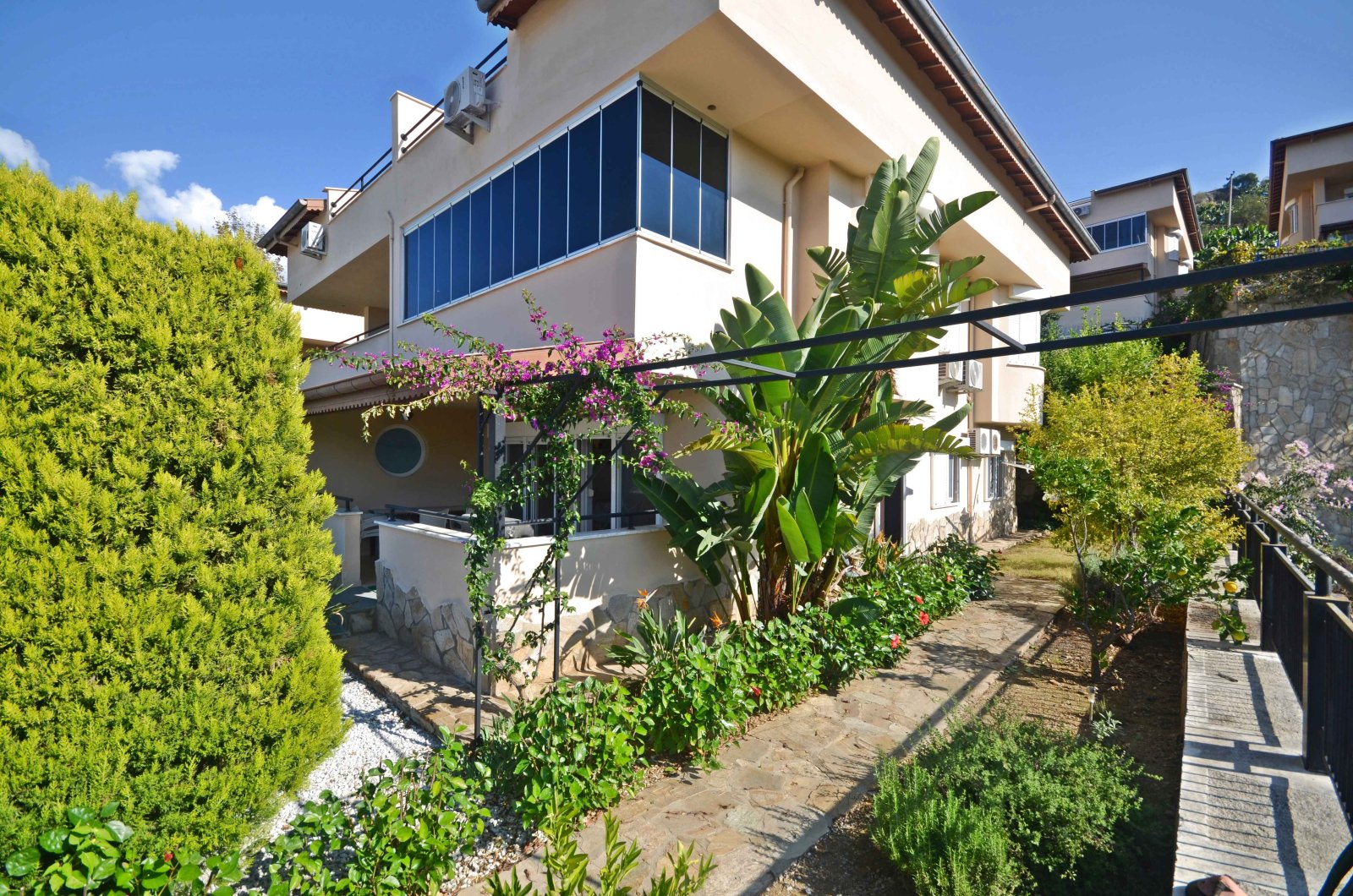 2+1 apartment kargicak 23