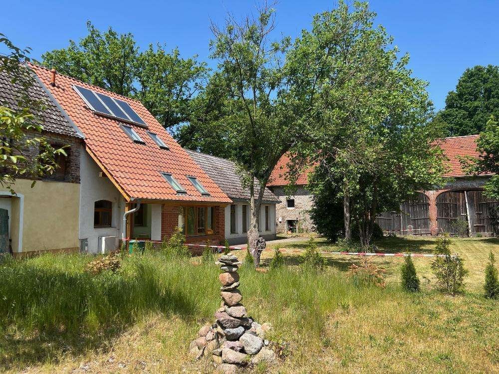 Baruth/Mark: Leben und arbeiten in Baruth/Mark - Idyllisches Anwesen - z.Z. vermietet 