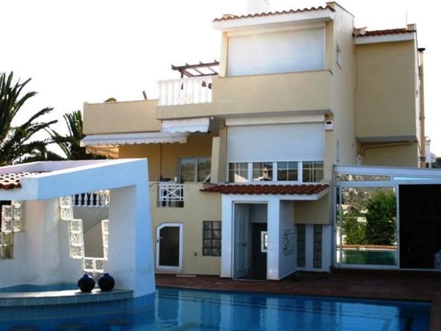 Lagonisi Athen: Lagonisi Athen Viilla zu Vekraufen Lagonisi Athen: Lagonisi Athen Viilla zu Vekraufen