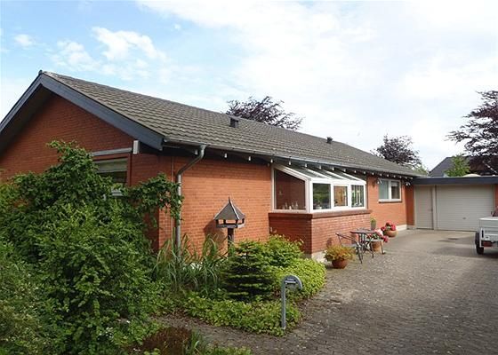 Brørup: Skovbrynet 33 6650 Brørup Brørup: Skovbrynet 33 6650 Brørup