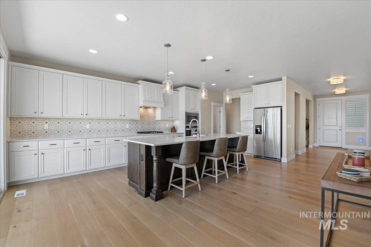  -  W Purple Martin St , Star, ID 