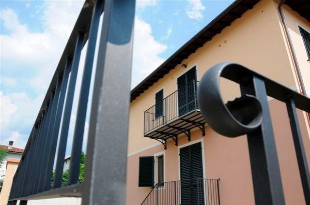 Barga: Whg. in florentinischer Luxusvilla in Barga 